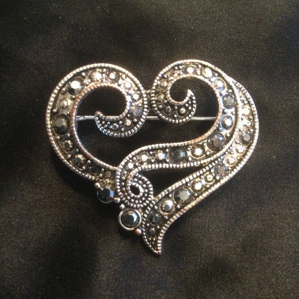 Silver Tone Heart Openwork Brooch With Faux Marcasite
